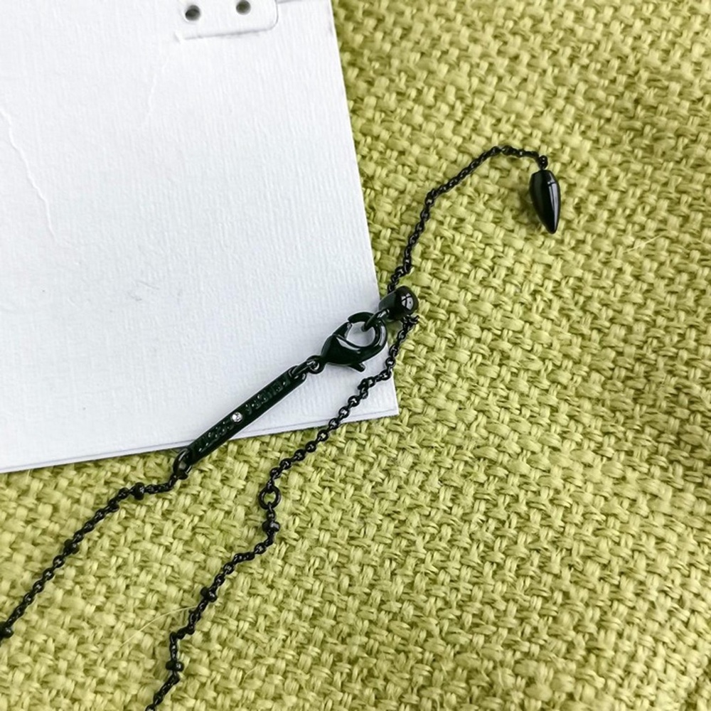 Kendra Scott Elisa Satellite Necklace Gunmetal Gray
Like New - Picture 4 of 4